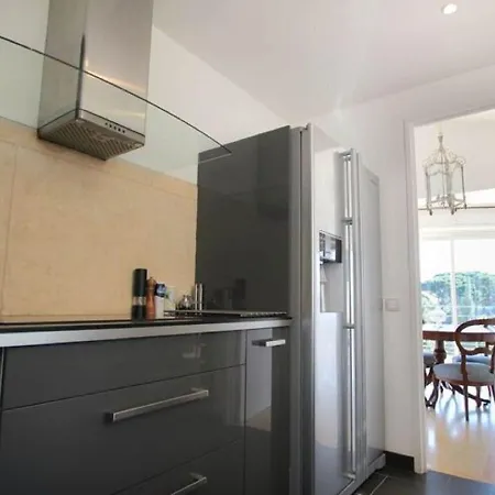 Modern In Gassin With Private Pool Feriehus Saint-Tropez